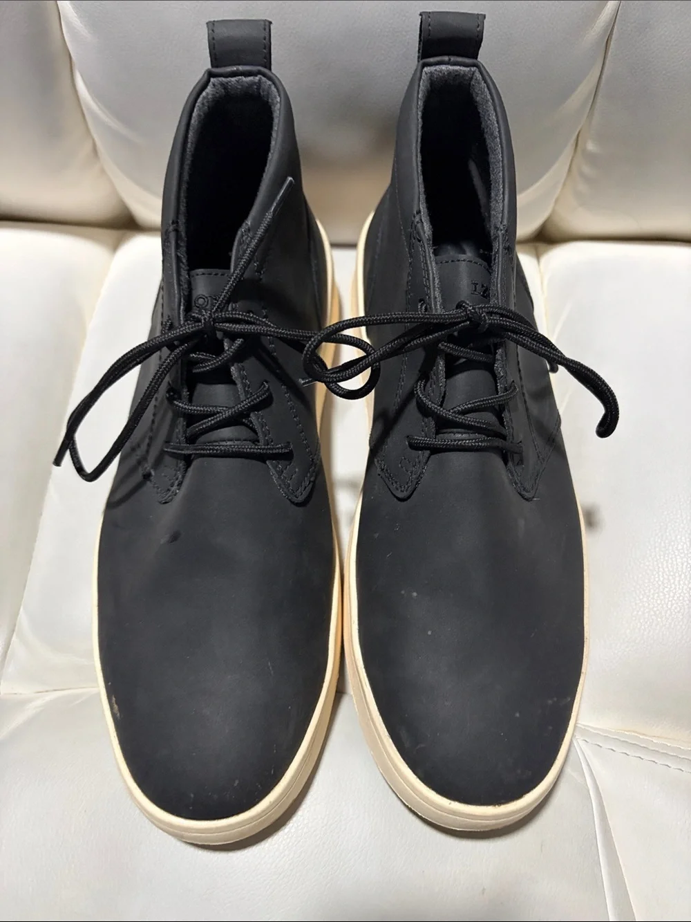 Izod Men's Black Chukka Boots with Cream Sole